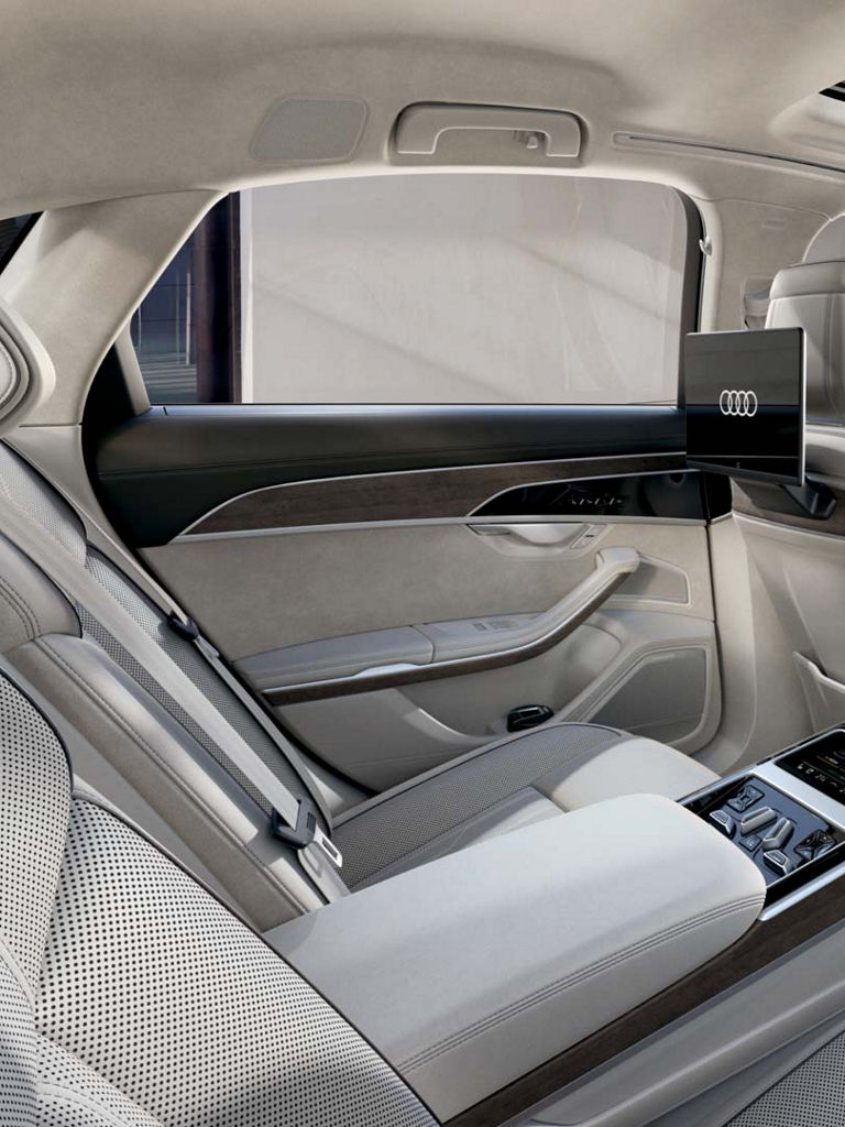 Fond Audi A8