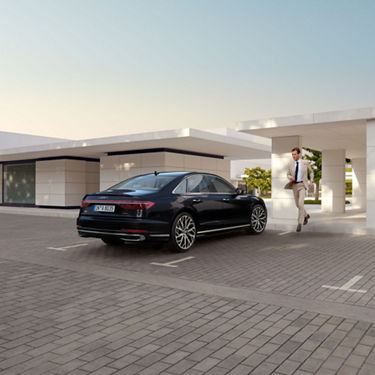 Heckansicht Audi A8