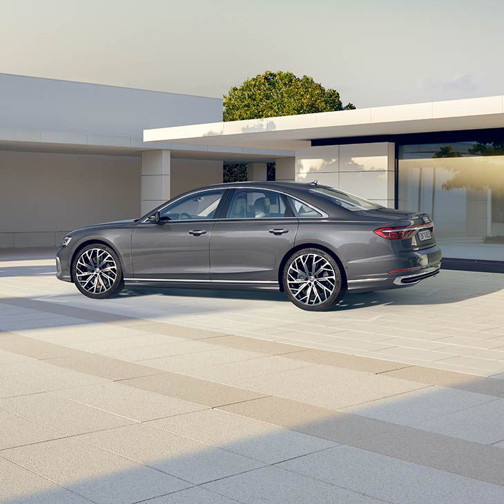 Audi  S8