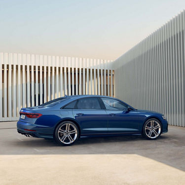 Külgvaade Audi S8