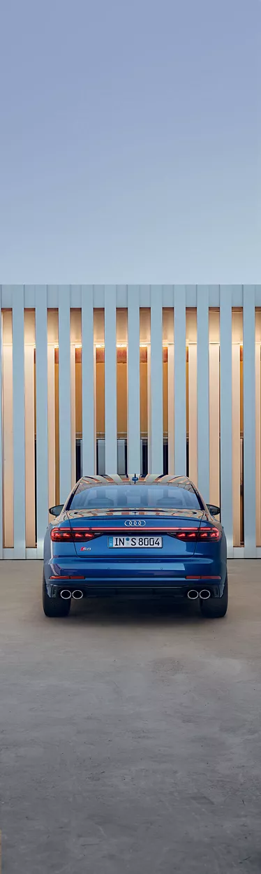 Heckansicht Audi S8