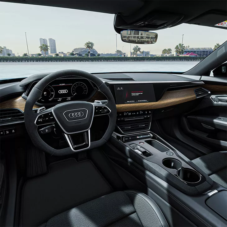 Audi e-tron GT quattro cockpit