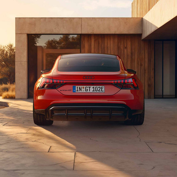 Audi e-tron GT quattro rear view