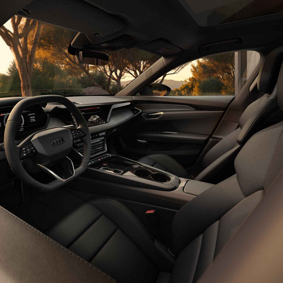 Audi e-tron GT quattro interior