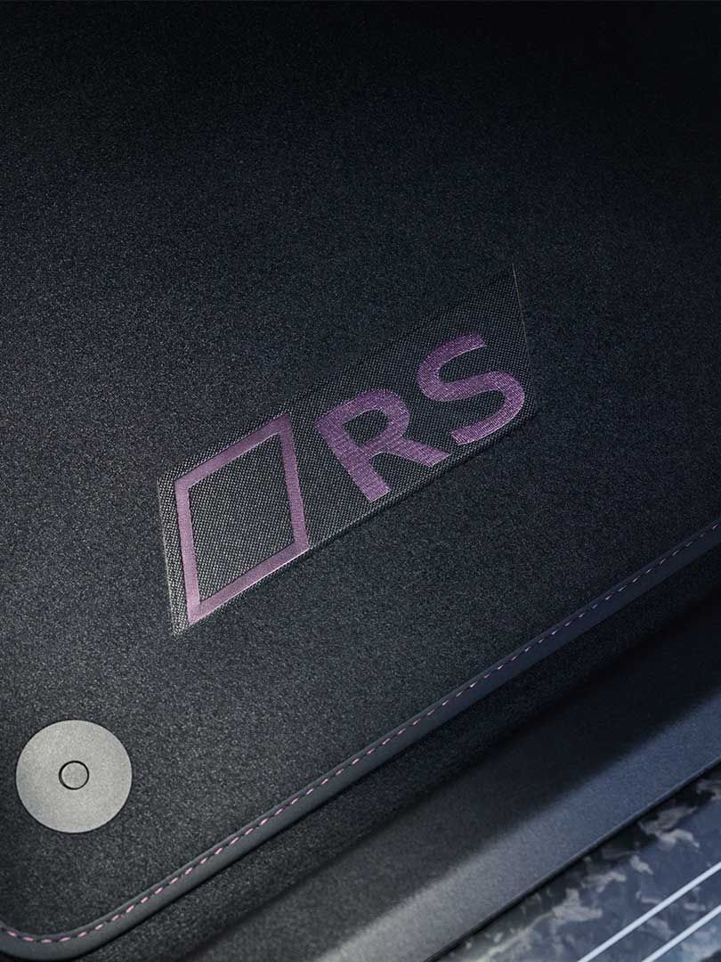 AUDI RS E-tron GT Schriftzug + RS Zeichen Schwarz Hinten