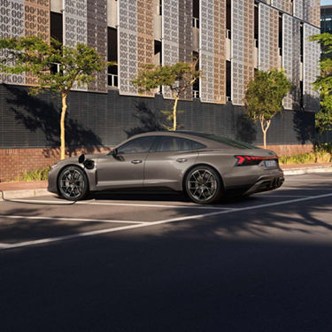 Foto de un Audi RS e-tron GT. 