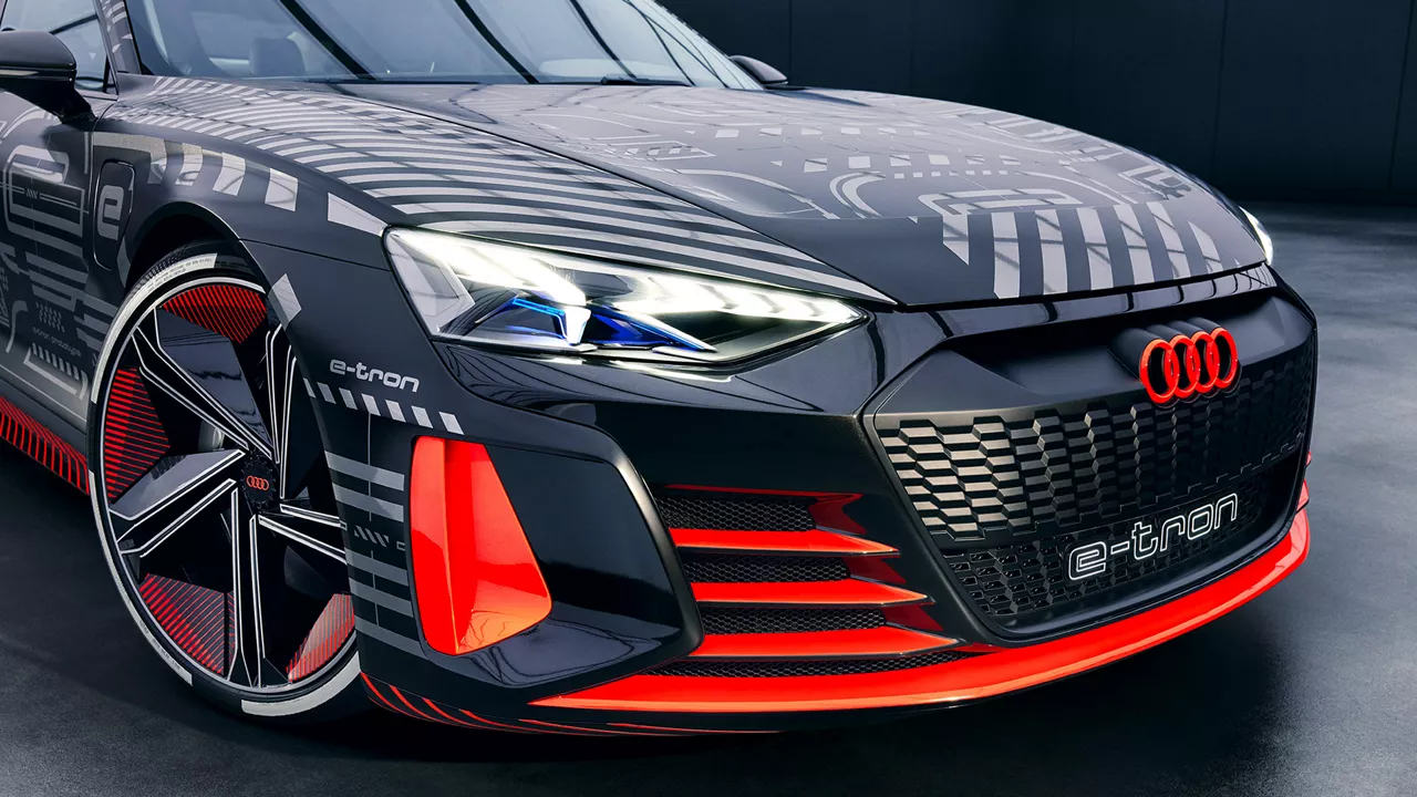 Matrix LED headlights of the Audi e-tron GT concept