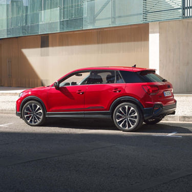 Audi SQ2 külgvaade