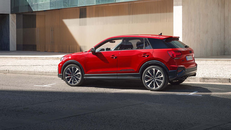 Audi SQ2 im Profil