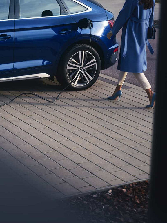 Foto del frontal del Audi Q5 Sportback TFSIe.