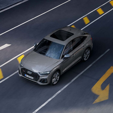 Audi SQ5 View from the top