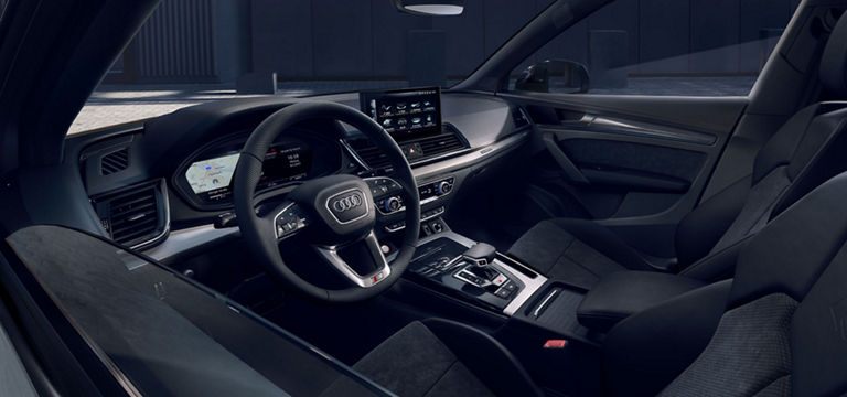 Audi SQ5 interior