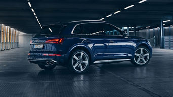 Side view of the Audi SQ5 Sportback