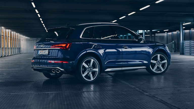 Side view of the Audi SQ5