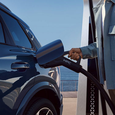 high power charging situation Audi Q6 SUV e-tron