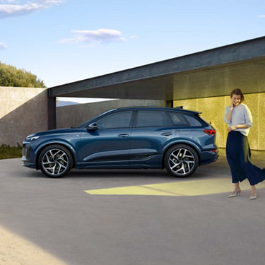 Seitenansicht Audi Q6 SUV e-tron