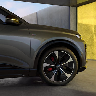 Nahaufnahme Vorderrad Audi Q6 SUV e-tron