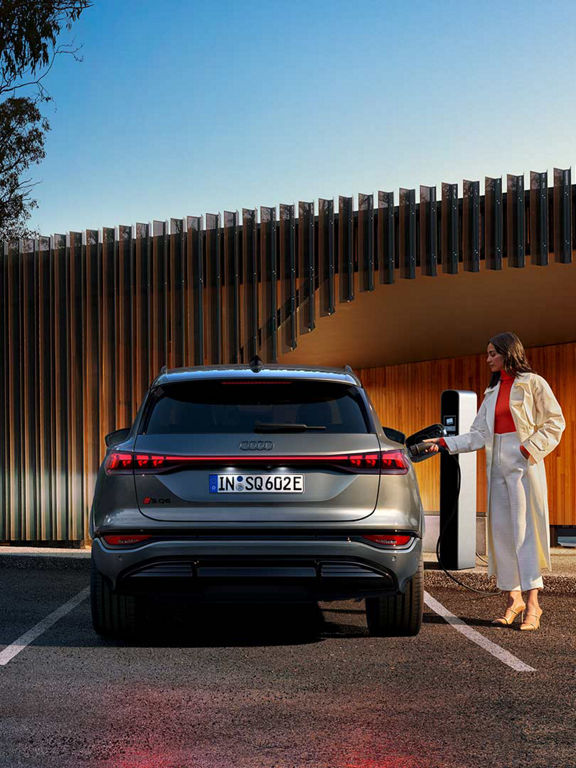 Public charging situation Audi SQ6 SUV e-tron