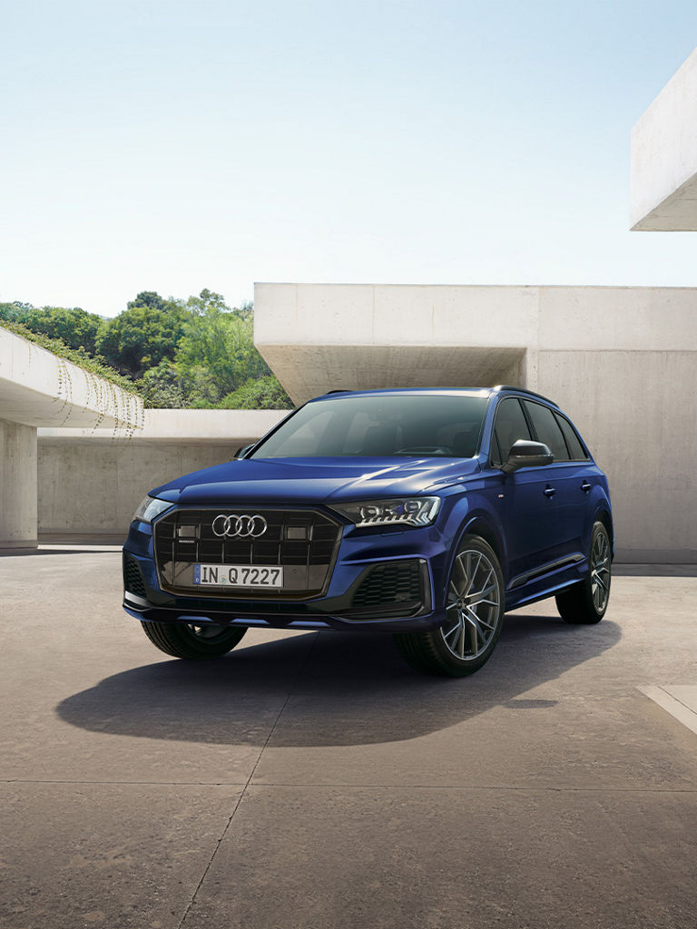 Front view Q7
