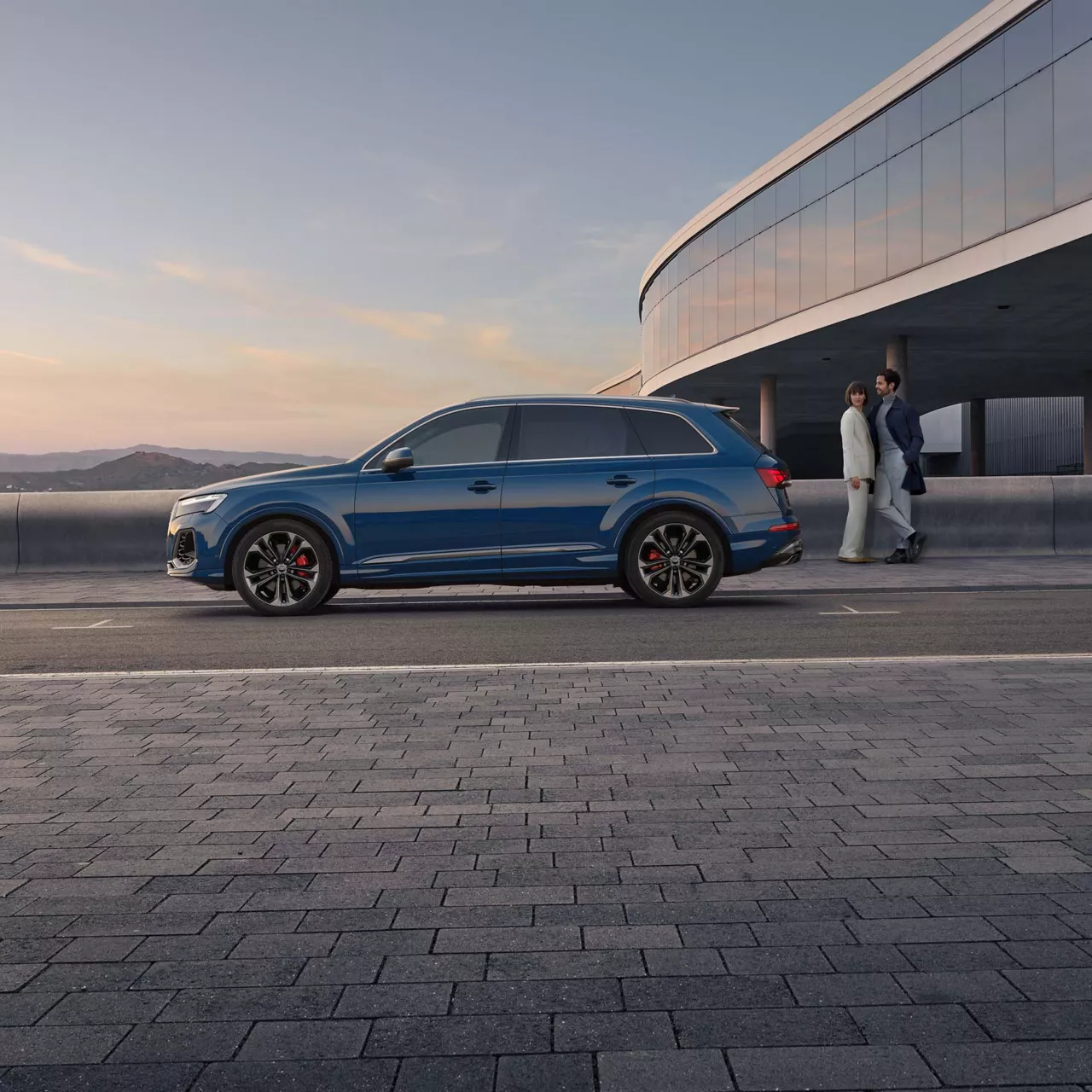 Do you like this Audi Q7 SUV?