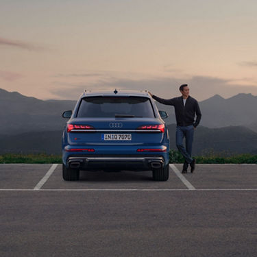 Foto de la parte trasera del diseño del Audi Q7 SUV. 