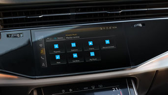 MMI display Audi A6 Saloon