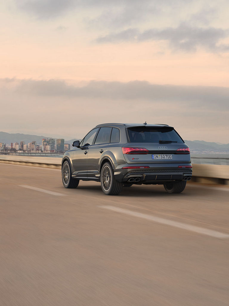 Audi SQ7 SUV dynamic side and rear view