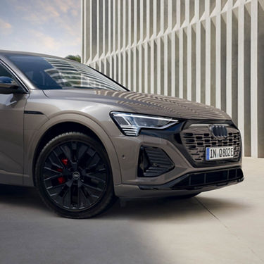 Wheel view Audi Q8 e-tron