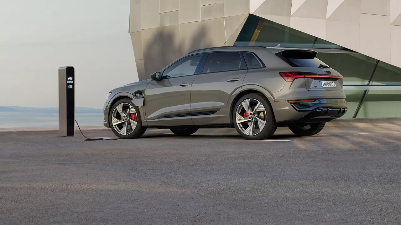 Q8 e-tron
