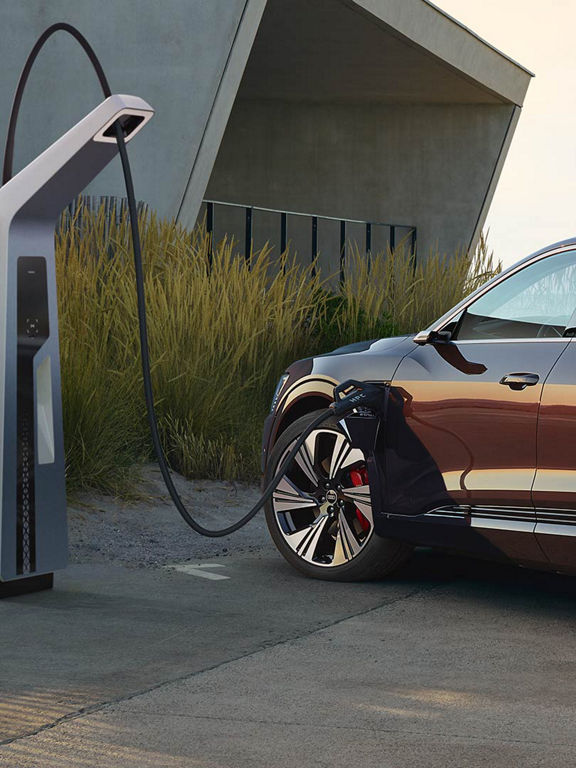 Fast charging situation Audi Q8 Sportback e-tron