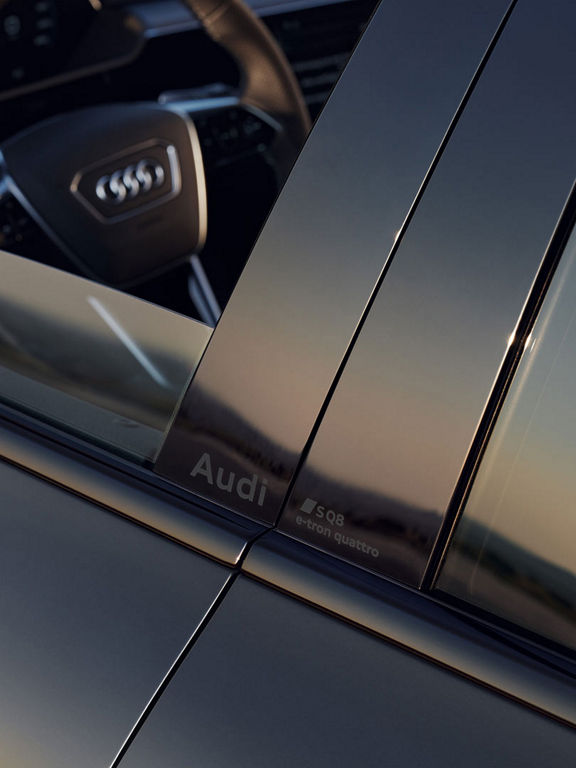 Audi SQ8 e-tron