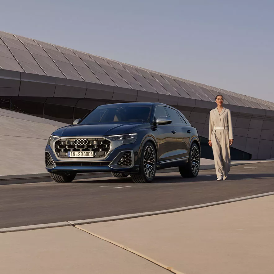 Audi Q8 zijaanzicht