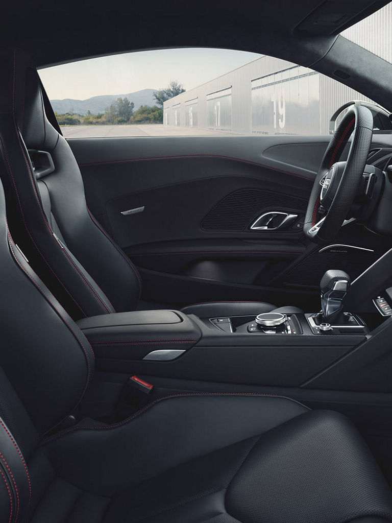 Interior del Audi R8 Coupé V10 Performance RWD. 