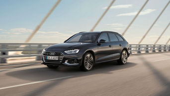 Schwarzer A4 Avant