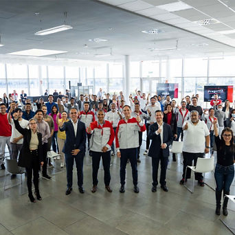 221102_proteccion_ambiental_una_mirada_a_futuro_AudiMX_recibe_visita_de_AUDI_AG_teaser_800x800px.jpg