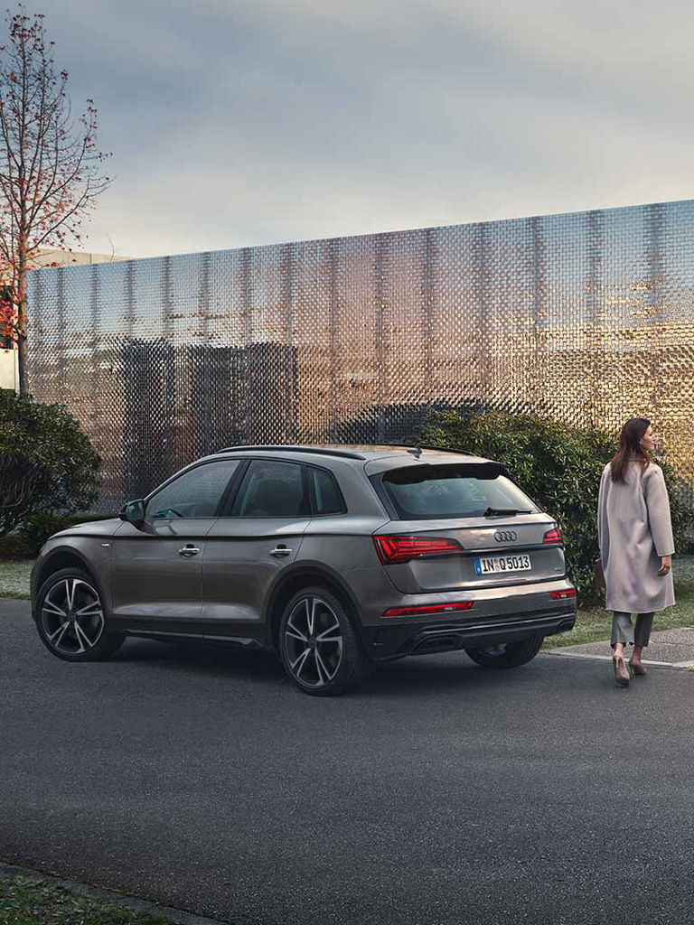 Parachoques trasero de Audi Q5.