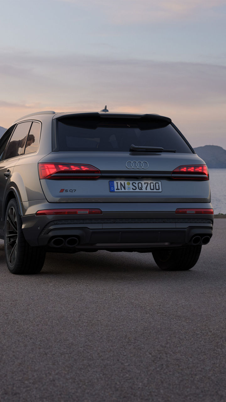 Audi SQ7 SUV rear view