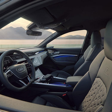 View cockpit Audi SQ8 Sportback e-tron
