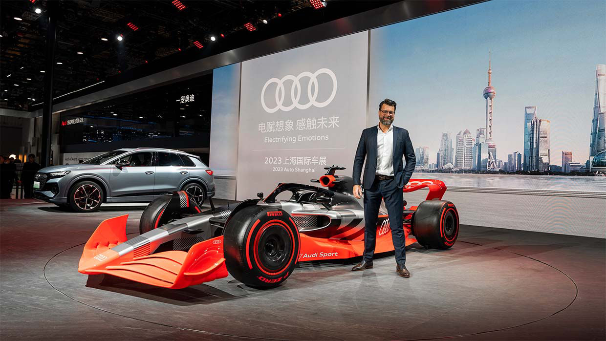 Audis F1 showcar. Drivlinjen skal bygges ved Audi Sport sitt toppmoderne motorsportkompetansesenter i Neuburg.