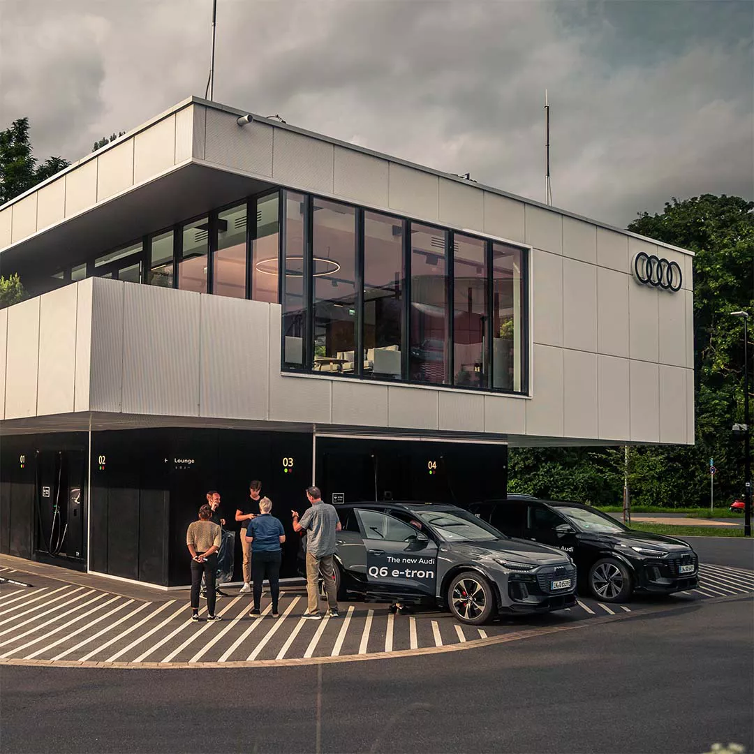 Audi charging hub