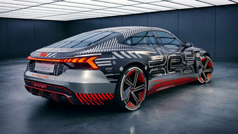 M04.2_EXTERIOR_DESIGN_3-4_REAR_04_final_RGB.jpg