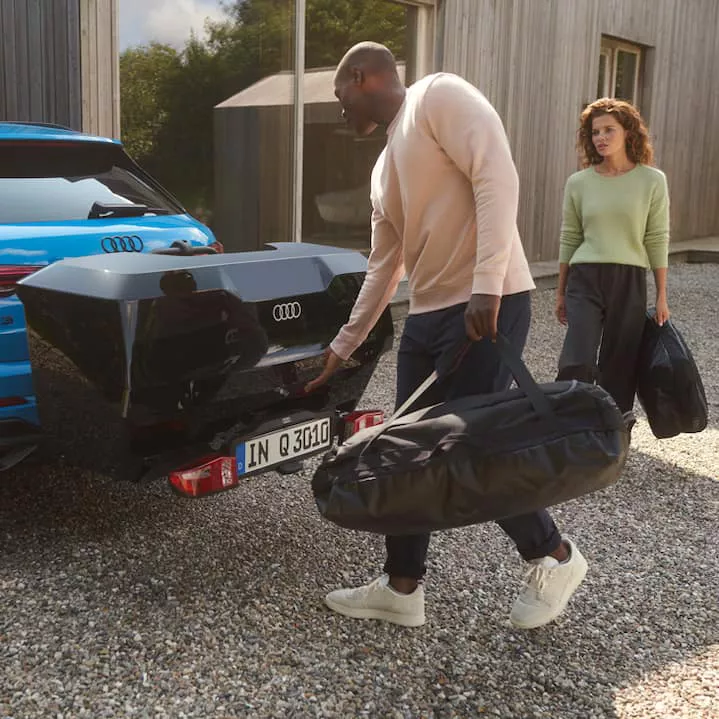 Oryginalny boks tylny Audi