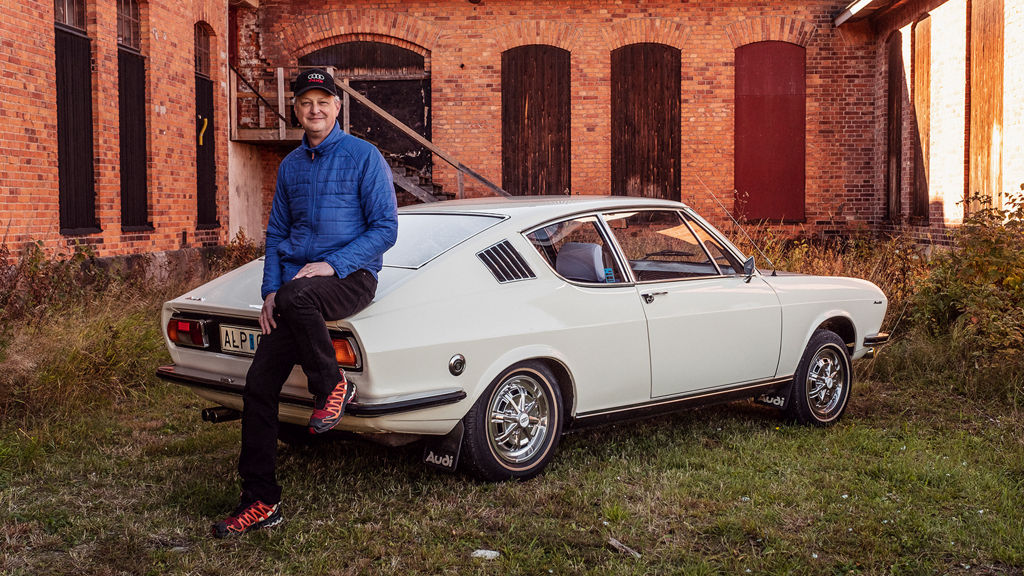 Benny Einarsson med sin Audi 100 Coupé S
