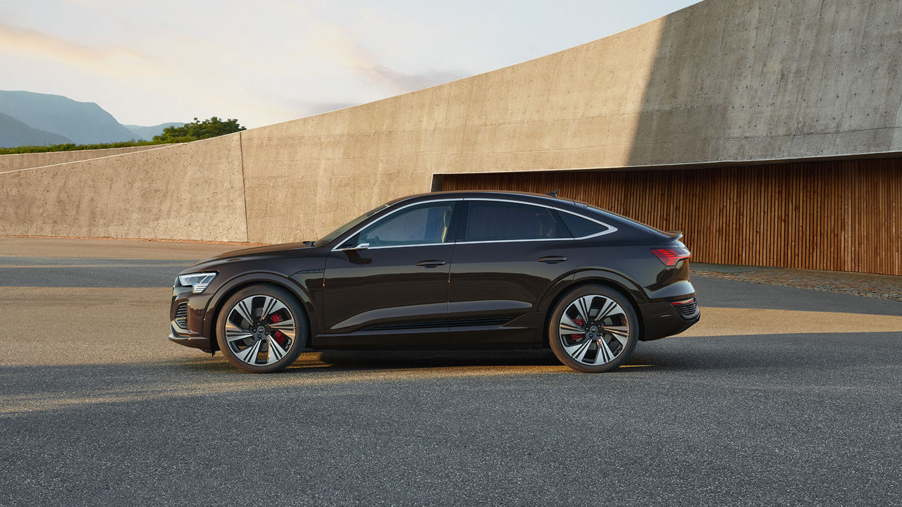 Q8 Sportback e-tron