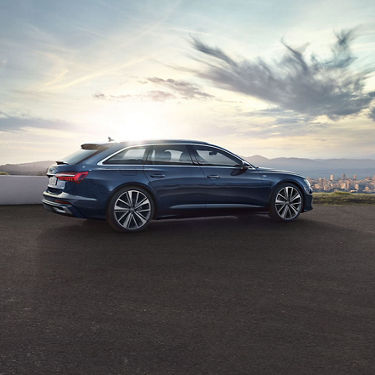 Side view Audi A6 Avant