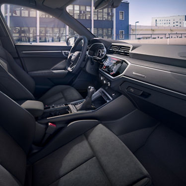 Front seat view of interior of Q3.