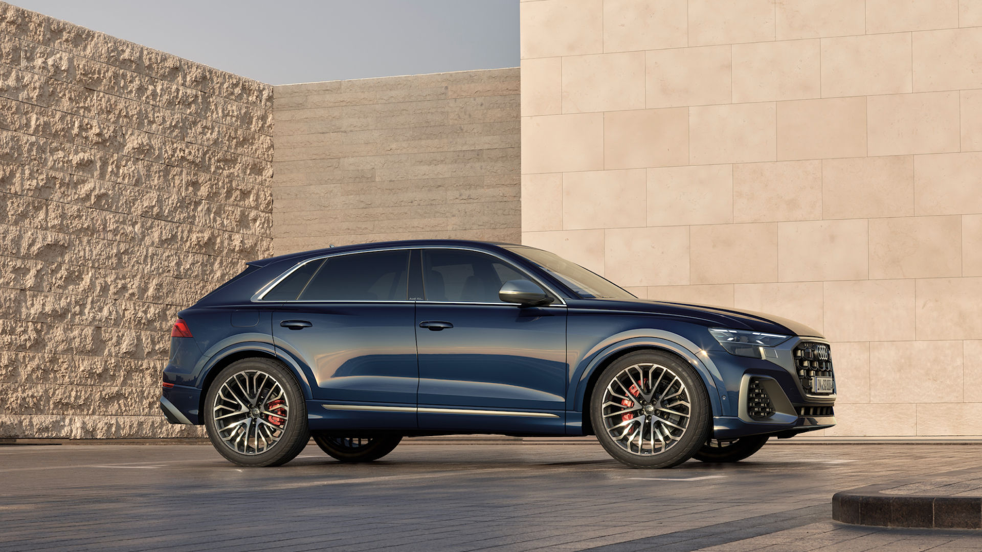 Audi SQ8 - Luxury at large