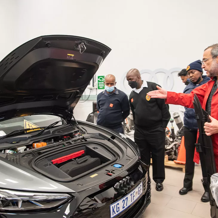 “With the arrival of more and more electric vehicles on our roads and across the country, the training of this nature was invaluable to our First Responder teams. It is great to see that the future of automotive is taking place in South Africa and that our teams are seen as an important stakeholder within this new era. Thank you to Audi to exposing us to this new topic,” says, Acting Director of Fire Services, Thibedi Jappie Lengoabala.