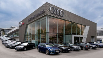 This links opens dealer website in a new tab/window