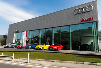 This links opens dealer website in a new tab/window
